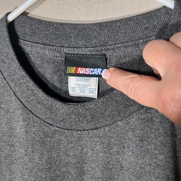 NASCAR 2xl Grey T-shirt DaleJr #88 National Guard and Hendricks Motorsports - Picture 3 of 4